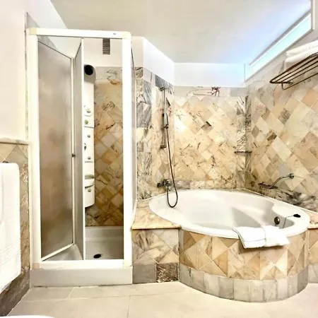 Three Bedroom With Sea View,near The Beach, Heated Pool Y Free Wifi In All Common Areas Apartman Los Realejos