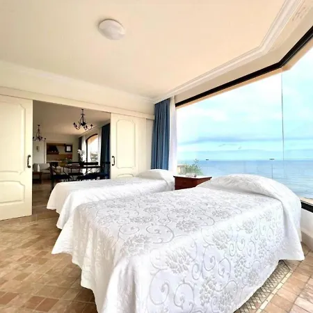 Three Bedroom With Sea View,near The Beach, Heated Pool Y Free Wifi In All Common Areas *