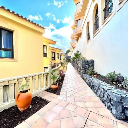 Three Bedroom With Sea View,near The Beach, Heated Pool Y Free Wifi In All Common Areas Apartmán *