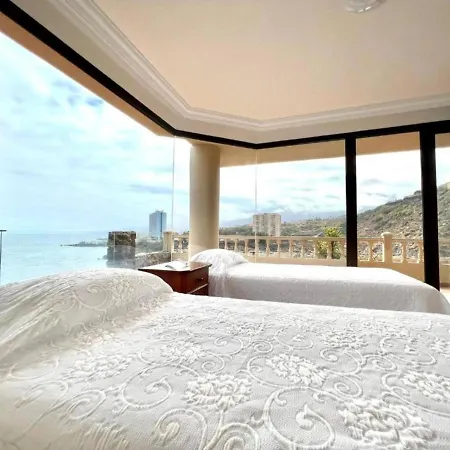 Apartman Three Bedroom With Sea View,near The Beach, Heated Pool Y Free Wifi In All Common Areas