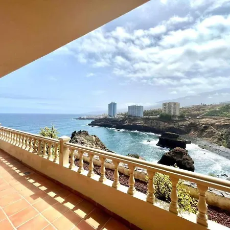 Three Bedroom With Sea View,near The Beach, Heated Pool Y Free Wifi In All Common Areas Los Realejos