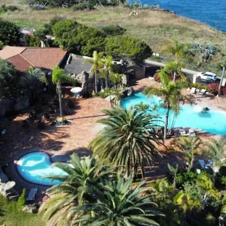 Three Bedroom With Sea View,near The Beach, Heated Pool Y Free Wifi In All Common Areas Apartman