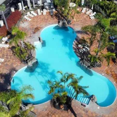 דירה Three Bedroom With Sea View,near The Beach, Heated Pool Y Free Wifi In All Common Areas לוס ריאלחוס
